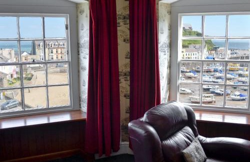 Hele Casa | Hornblower - Hddv