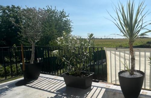 Villejust Apartamento | Hors du temps Vue & Terrasse 6 pers