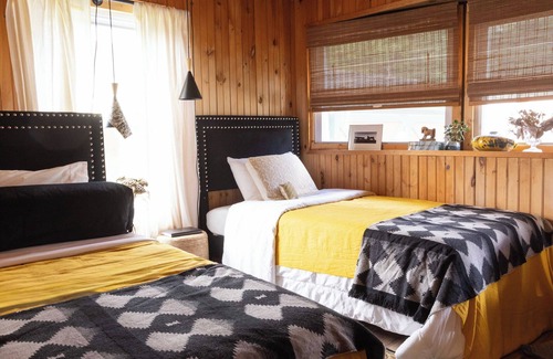 Oliverea Otro | Horse Farm Haven in the Catskills – Rustic Charm Meets Serene Countryside