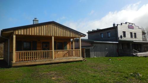 Saal Casa | Horse Lake Ranch
