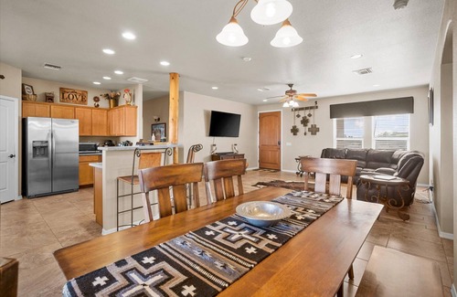 Valley Farms Casa | Horse property! Minutes to Horseshoe Park