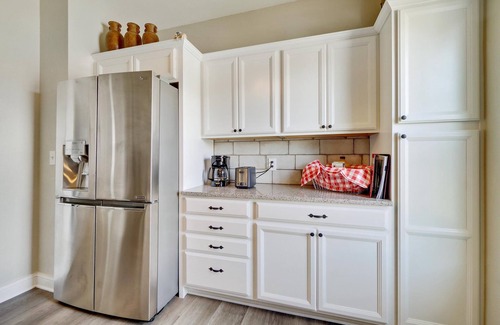 Loma Casa | Horsethief Retreat: EV Charger, BBQ Grill & Patio!