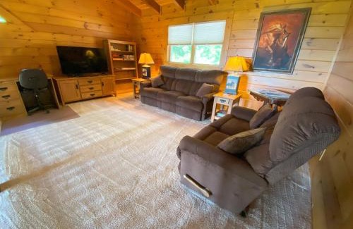Ferguson Casa | Horsin Around