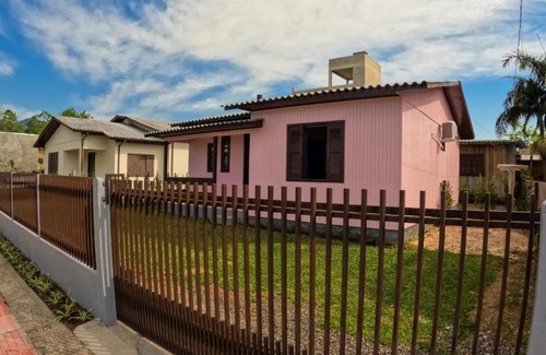 Praia Grande Casa | Hospedagem Aconchego da casa Rosa
