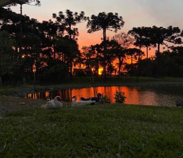 Mato Queimado Casa | Hospedagem Brilho do Entardecer