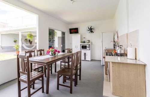 Palhoca Casa | Hospedagem Palhoça