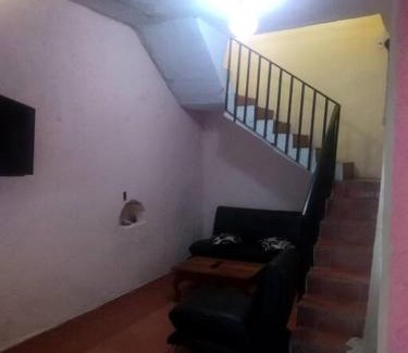 Centro histórico Casa | hospedaje cuarto principal con dos camas matrimoniales