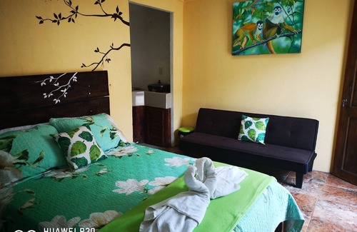 Ciudad Cortés Hotel | Hospedaje la Galerie, Villas con aire acondicionado, piscina al aire libre,
