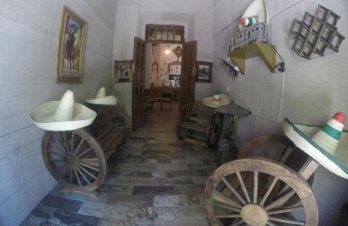 Centro de Guadalajara Hotel | Hospedaje La Mexicana