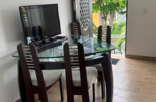 Pereira Casa | HOSPEDAJE MUY CERCA A UKUMARI,CONSOTA Y EXPOFUTURO
