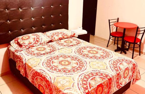 Trujillo Hotel | Hospedaje Nápoles