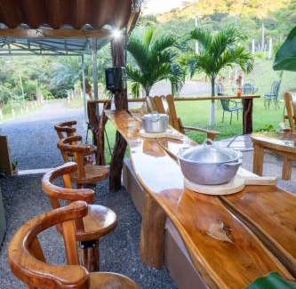 Líbano Casa | Hospedaje Rancho mi Tata