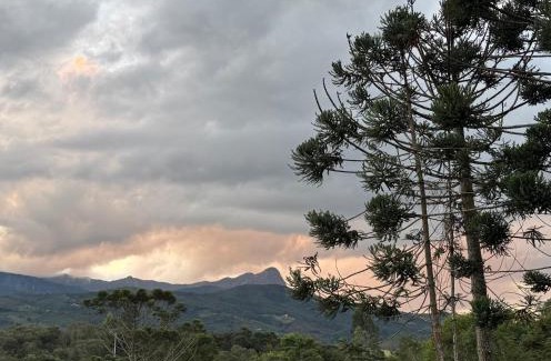 Aiuruoca Chalet De Esquí | Hospedaria Leliak - Retiro Boutique de Montanha
