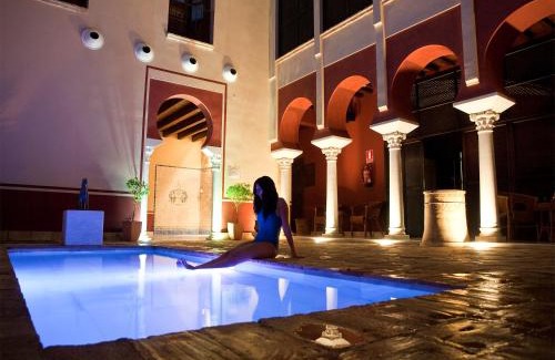 La Catedral Casa | Hospederia Baños Arabes De Cordoba