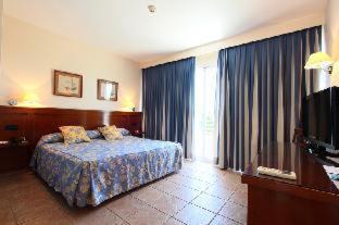 San Juan de Alicante Hotel | Hospedium Hotel Abril