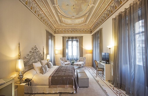 Centro de Granada Hotel | Hospes Palacio de los Patos, a Member of Design Hotels
