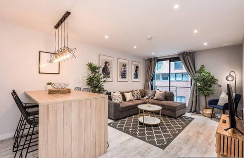 Baltic Triangle Apartamento | Host Apartments Baltic Balcony Apt