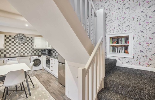 Kirkbymoorside Casa | Host & Stay | Anvil Cottage