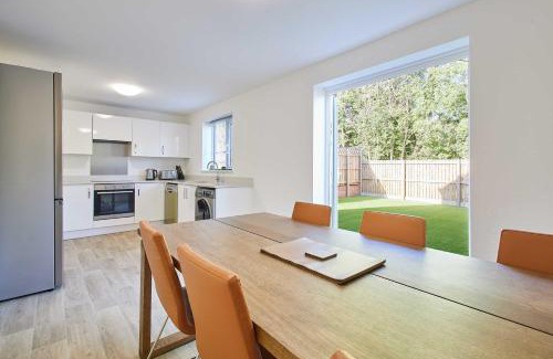 Blaydon on Tyne Casa | Host & Stay - Aronora Guest House