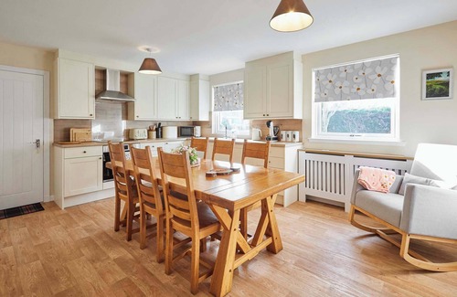 Kirk Yetholm Casa | Host & Stay | Audrey's Cottage