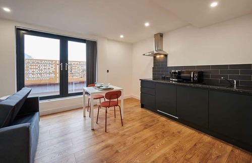 RopeWalks Apartamento | Host & Stay Balcony Room, Sevenstay Apartments