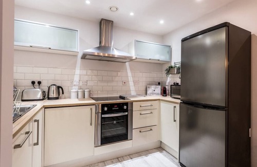 Baltic Triangle Apartamento | Host & Stay | Baltic Balcony Apt