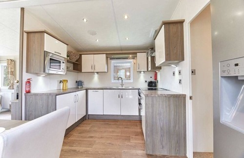 Morpeth Cabina | Host & Stay | Butterfly Lodge