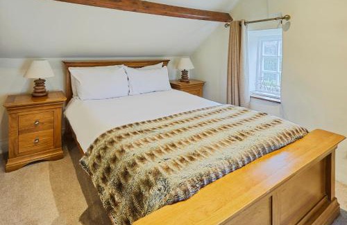 Fylingthorpe Casa | Host & Stay - Colcott Cottage
