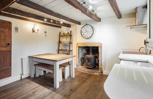 Fylingthorpe Casa | Host & Stay | Colcott Cottage