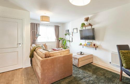 Highnam Casa | Host & Stay - Cornflower Way