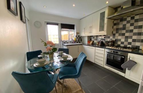 Milton Keynes Apartamento | Host & Stay - Cotman Close