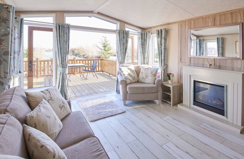 Stowmarket Cabina | Host & Stay | Fern Lodge