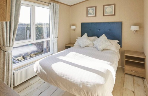 Stowmarket Cabina | Host & Stay | Fern Lodge