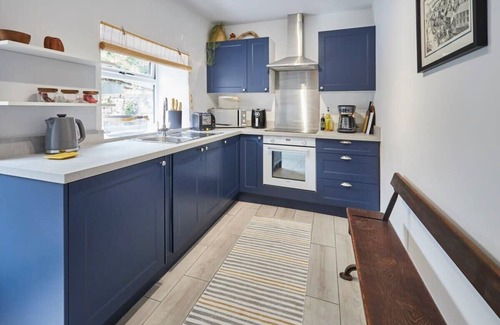 Skinningrove Casa | Host & Stay | Stone Row