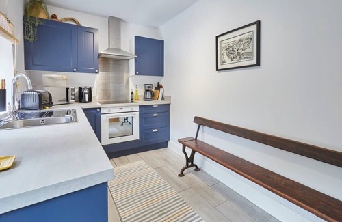 Skinningrove Casa | Host & Stay | Stone Row