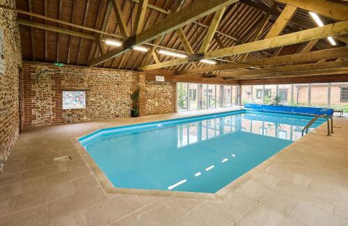 Fakenham Casa | Host & Stay - Granary Barn