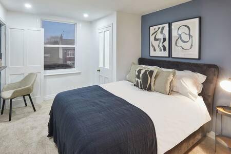 Stockton-on-Tees Casa | Host & Stay - High Street Cottage