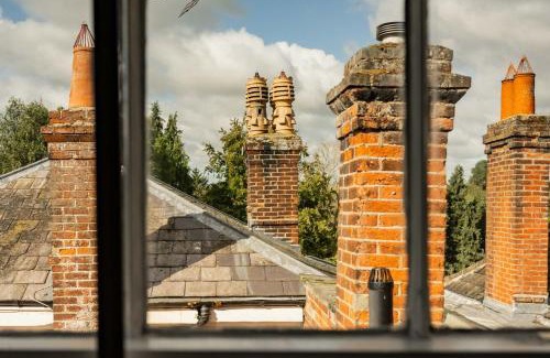 Fakenham Casa | Host & Stay - Manor View