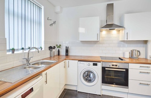 Kettering Casa | Host & Stay | Montagu Street