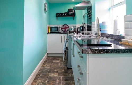 Belford Casa | Host & Stay | No.4 Daisy Cottage