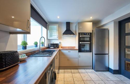 Woodhorn Casa | Host & Stay - North Shore Cottage