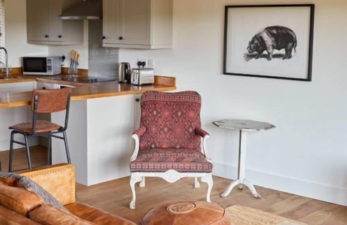 Castle Acre Casa | Host & Stay | Number Four, PigLets