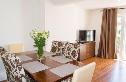Irstead Casa | Host & Stay - Quayside Cottage