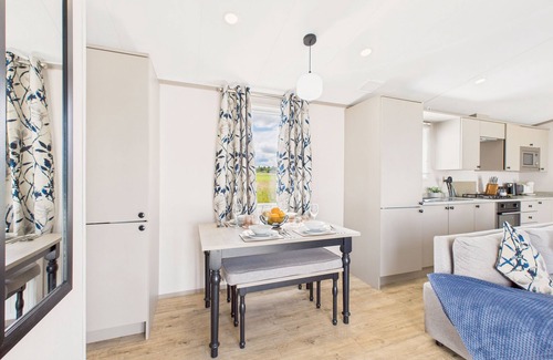 Morpeth Chalet De Esquí | Host & Stay | Rosie's Retreat