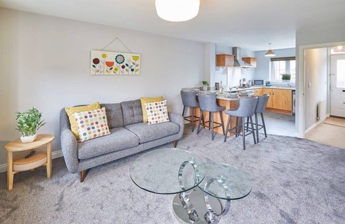 Marske-by-the-Sea Casa | Host & Stay | The Tardis