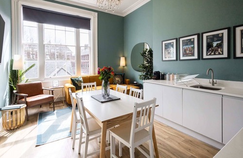 Hope Street Apartamento | Host & Stay | The Falkner Quarters II
