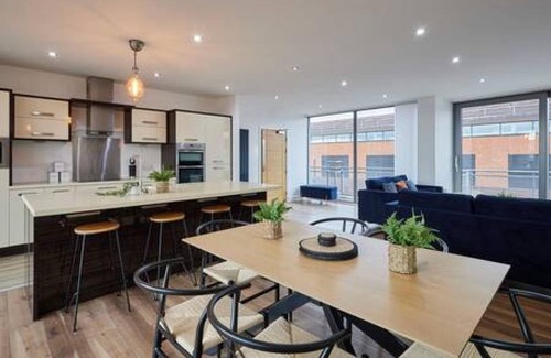 Chinatown Apartamento | Host Stay The Knight Street Penthouse II
