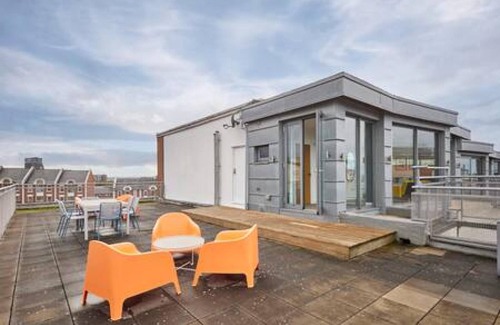 Chinatown Apartamento | Host Stay The Knight Street Penthouse II
