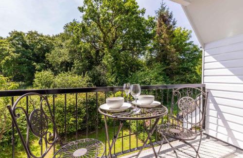 Irstead Casa | Host & Stay - The Lodge at Alderfen View