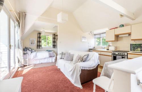 Irstead Casa | Host & Stay - The Lodge at Alderfen View